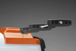 Cortasetos Husqvarna 122 HD60 ligero,fácil de usar. Tierragro Colombia
